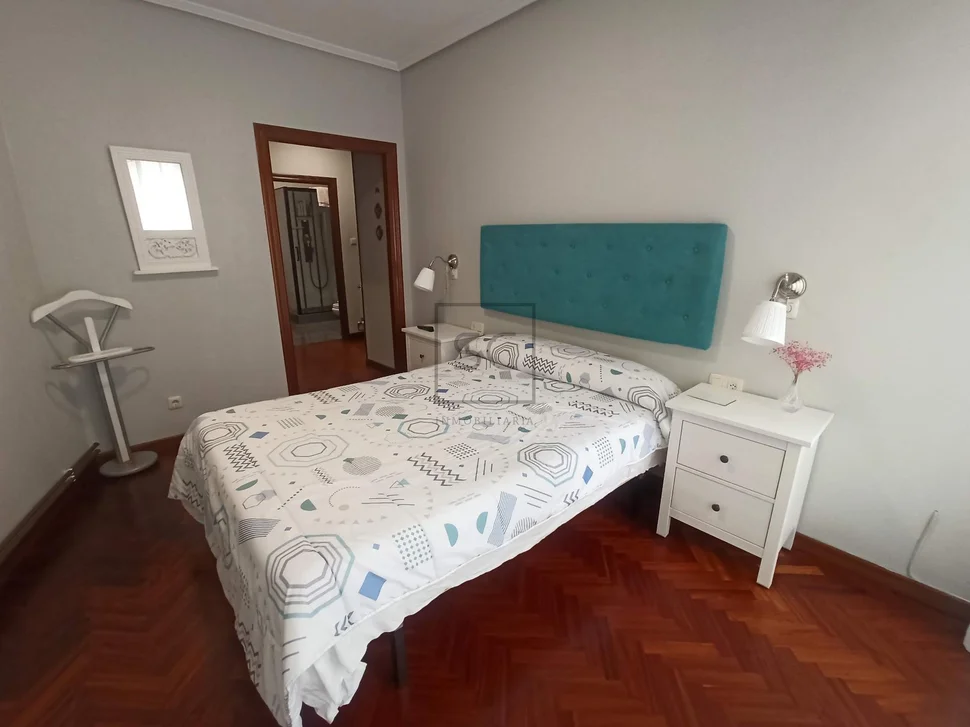 Piso con terraza en canido-ferrol