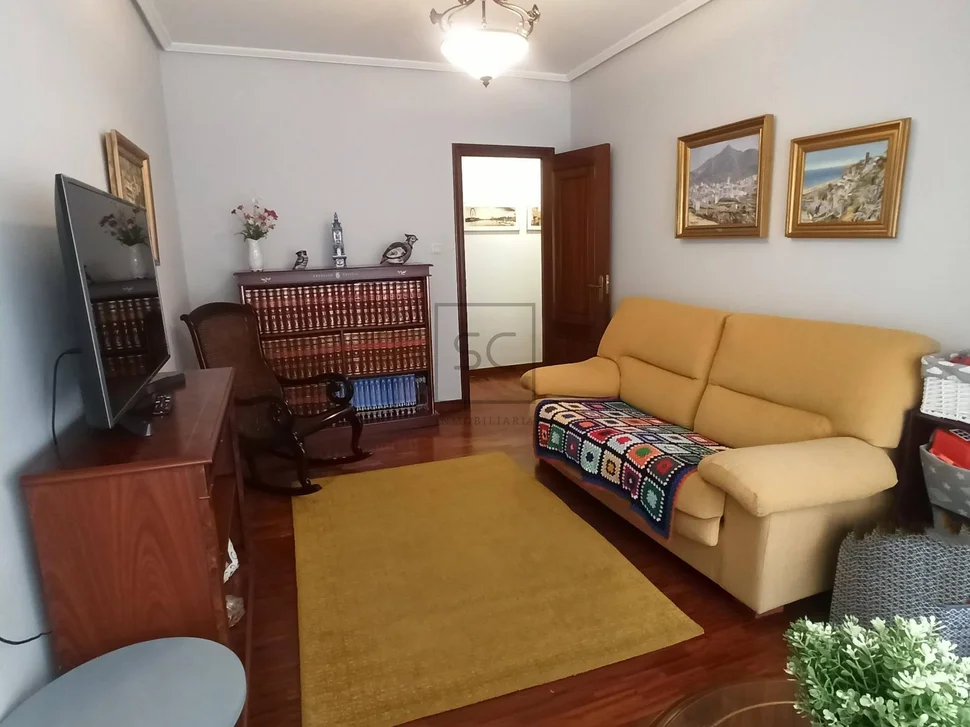 Piso con terraza en canido-ferrol