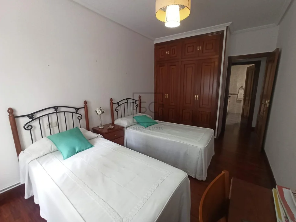 Piso con terraza en canido-ferrol