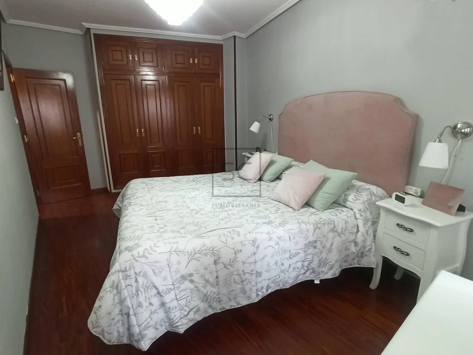 Piso con terraza en canido-ferrol