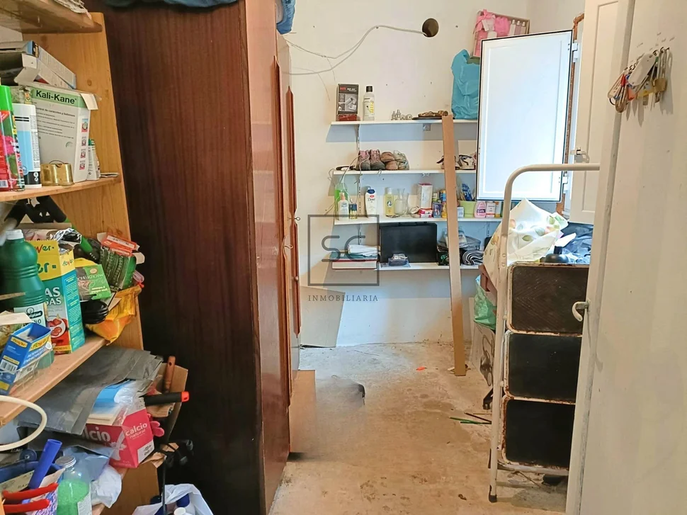 Adosado en Cedeira con patio y bodegas