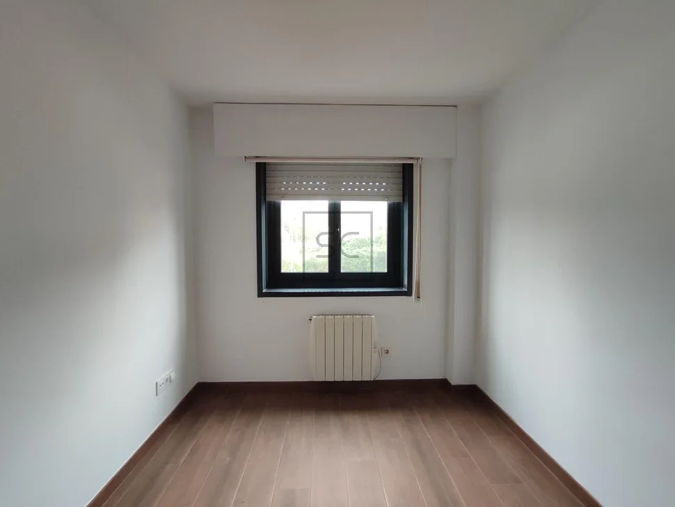 Bonito apartamento con piscina en ares