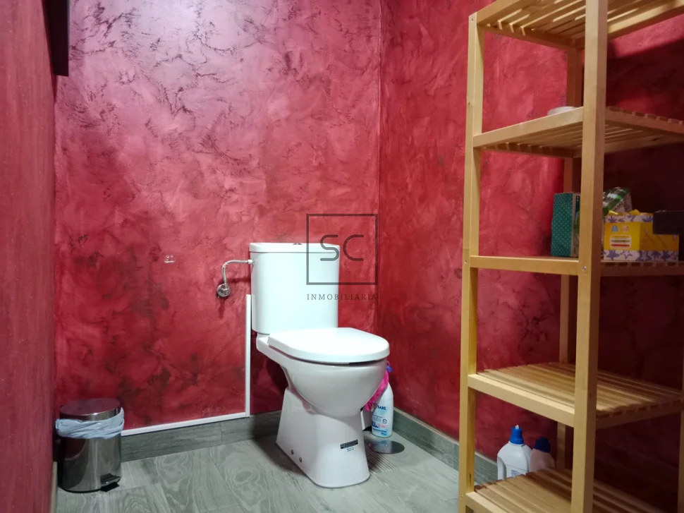 Local comercial freixeiro-narón