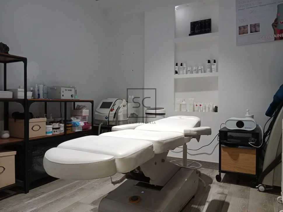 Local comercial freixeiro-narón