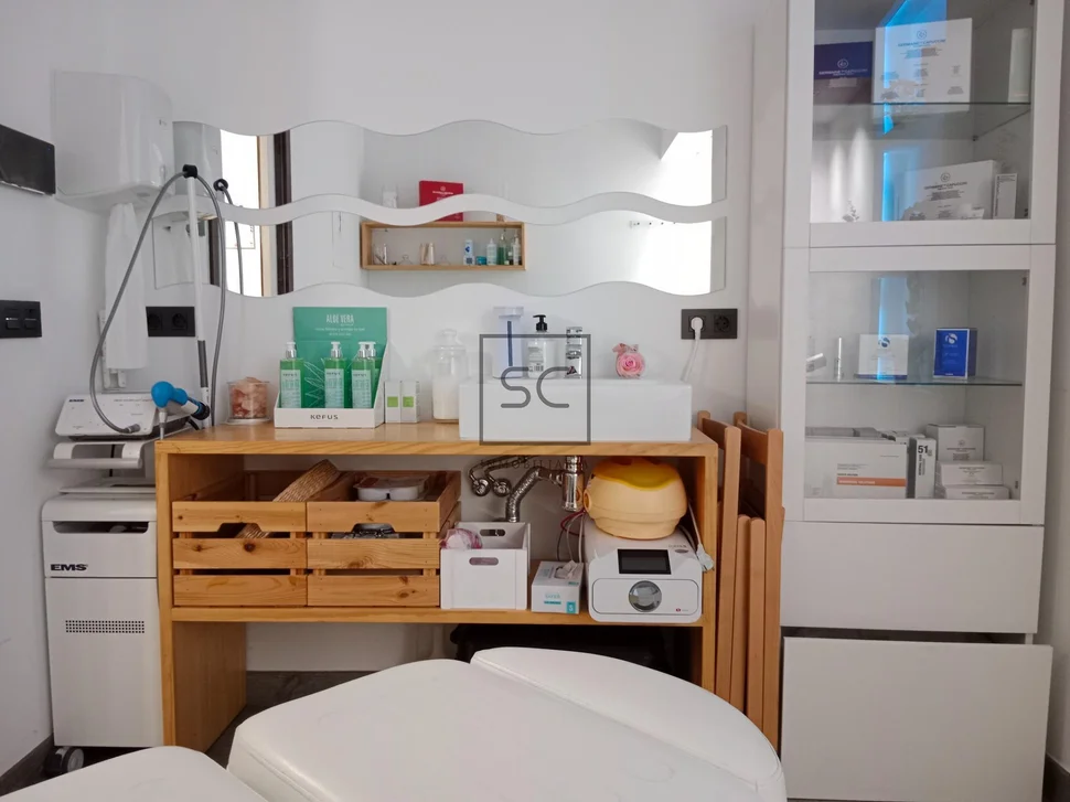 Local comercial freixeiro-narón