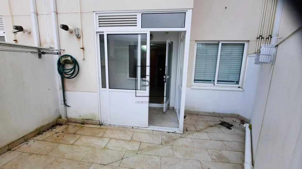 Piso con ascensor, plaza de garaje y trastero en canido