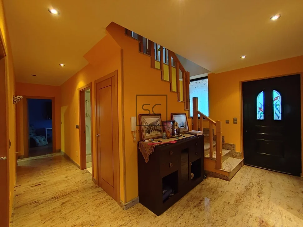 Fabuloso chalet independiente en el val narón