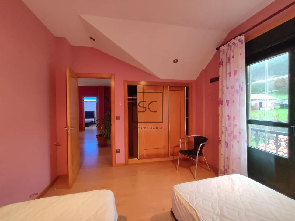 Fabuloso chalet independiente en el val narón