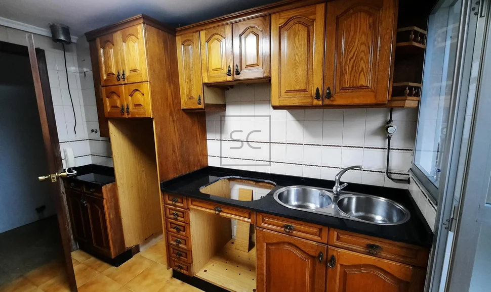 Piso en caranza para pequeña reforma