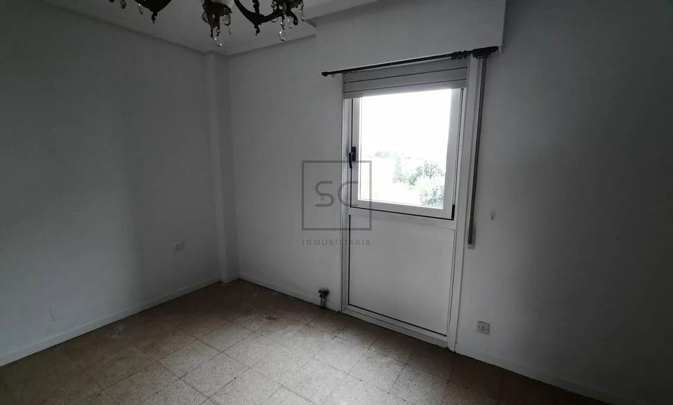 Piso en caranza para pequeña reforma