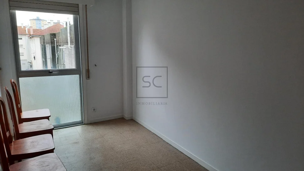 Piso en caranza para pequeña reforma