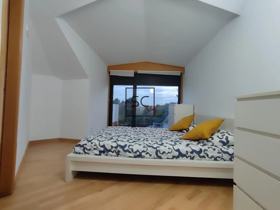 Fabuloso ático con doble terraza en ares