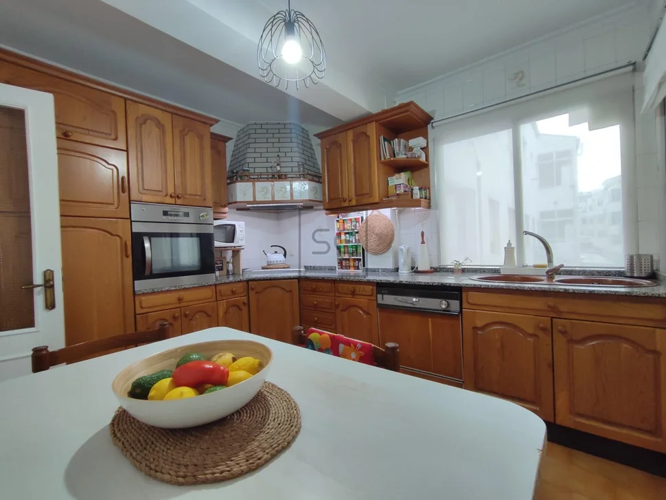 Bonito segundo sin ascensor en piñeiros narón