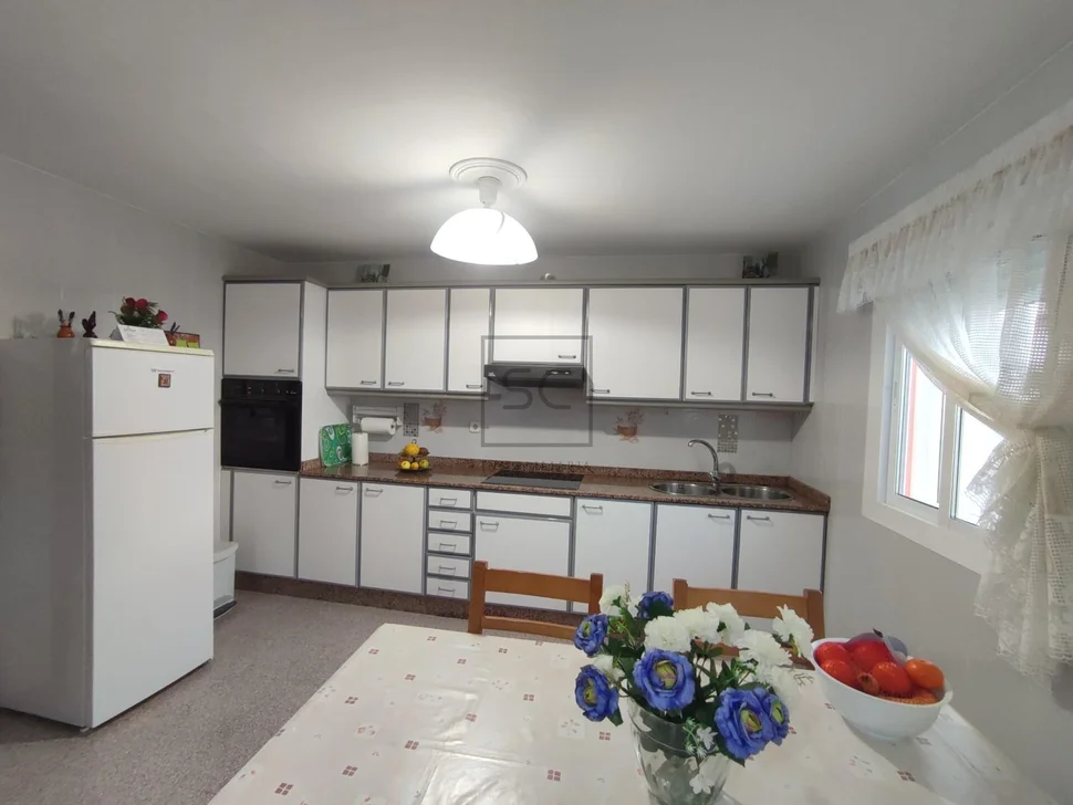 Fabulosa planta baja en san sadurniño