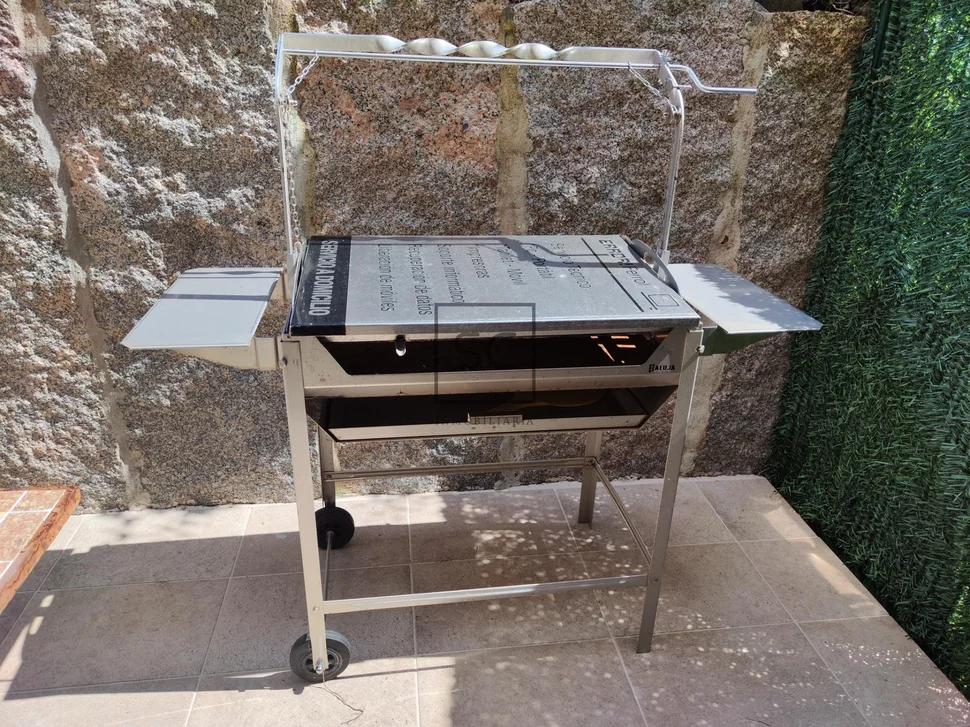 Estupendo adosado al lado de playa o raso en ares