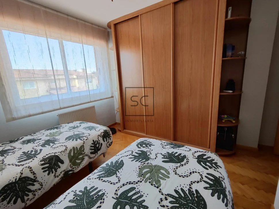 Estupendo adosado al lado de playa o raso en ares