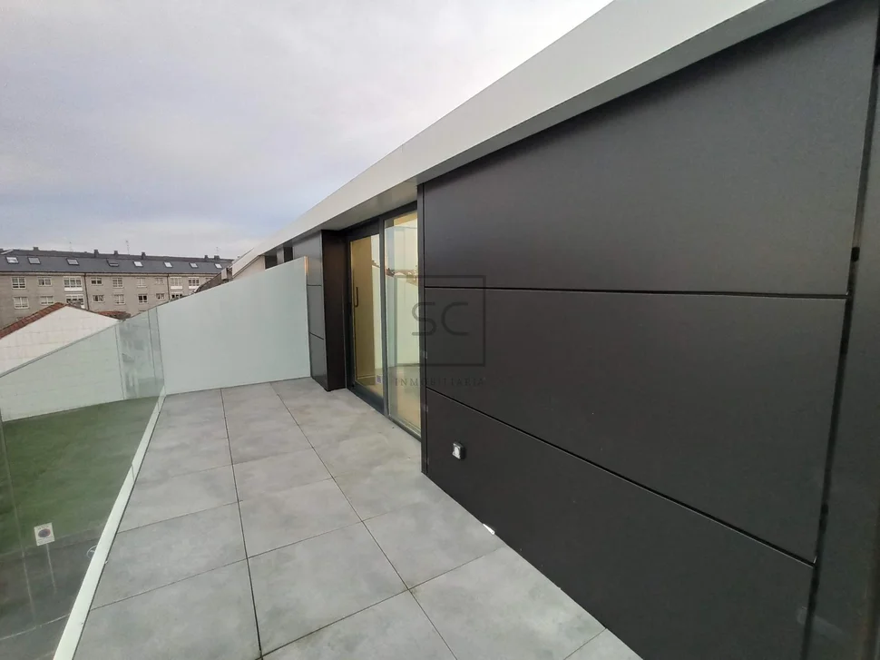 Dúplex con dos terrazas en Narón