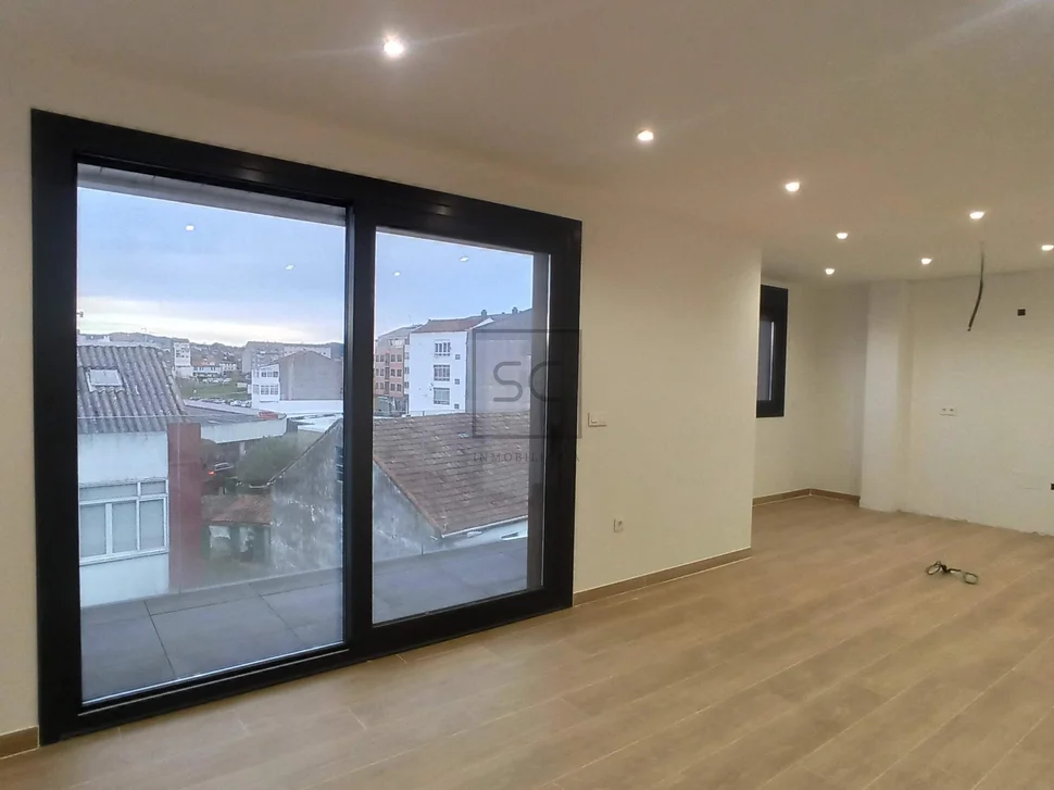 Dúplex con dos terrazas en Narón