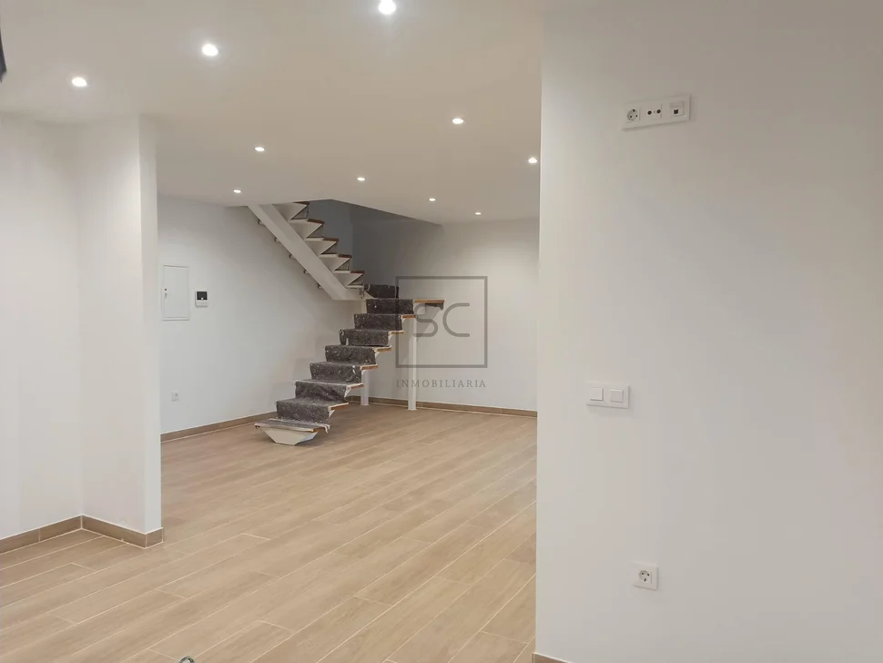 Dúplex con dos terrazas en Narón