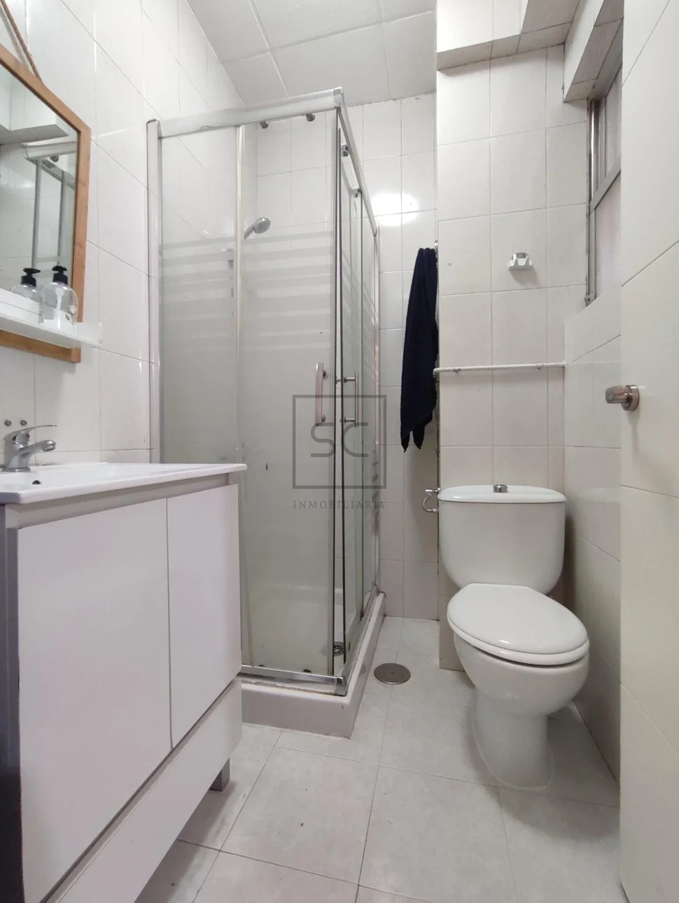 Coqueto piso con terraza en ferrol centro