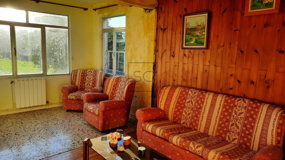 Casa adosada con parcela en pantín