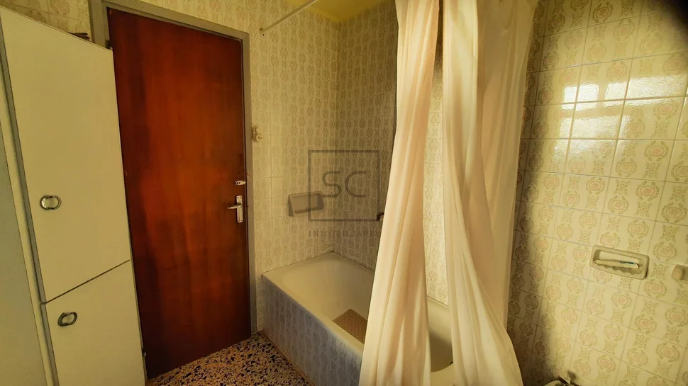 Casa adosada con parcela en pantín