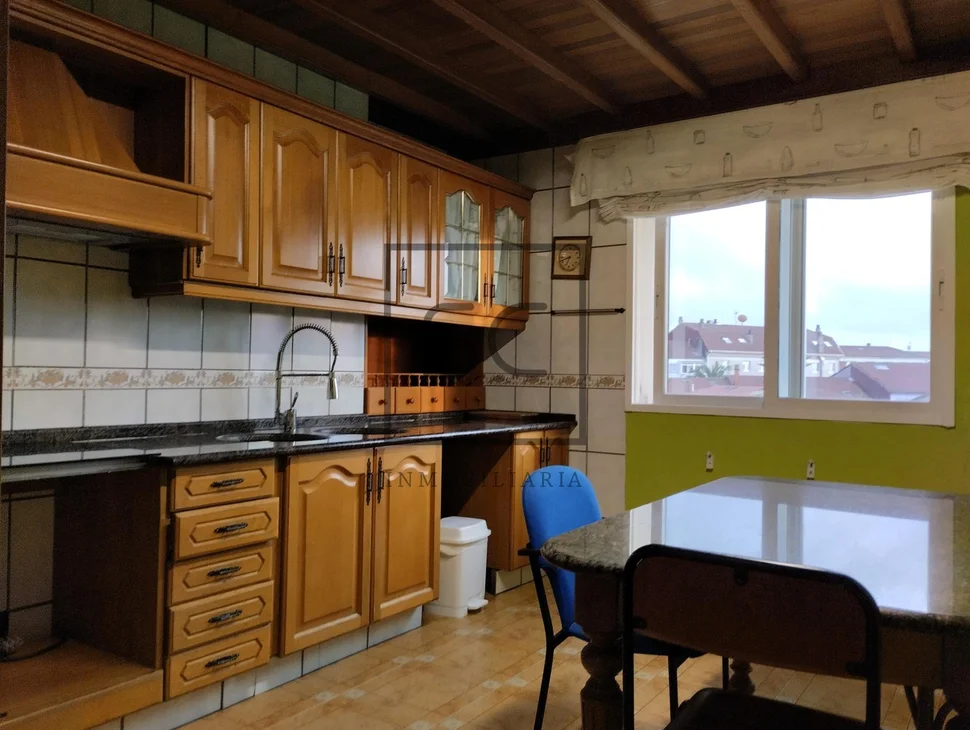 Dúplex con terraza y vistas espectaculares en rúa de san pedro