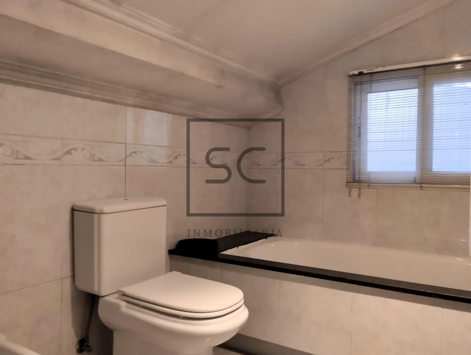 Dúplex con terraza y vistas espectaculares en rúa de san pedro