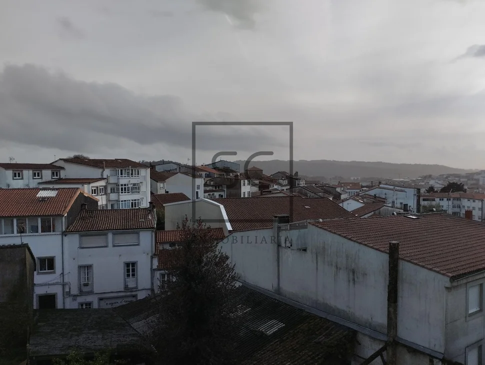 Dúplex con terraza y vistas espectaculares en rúa de san pedro