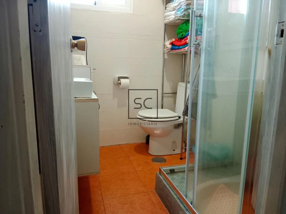 Planta baja con bodega en cabañas