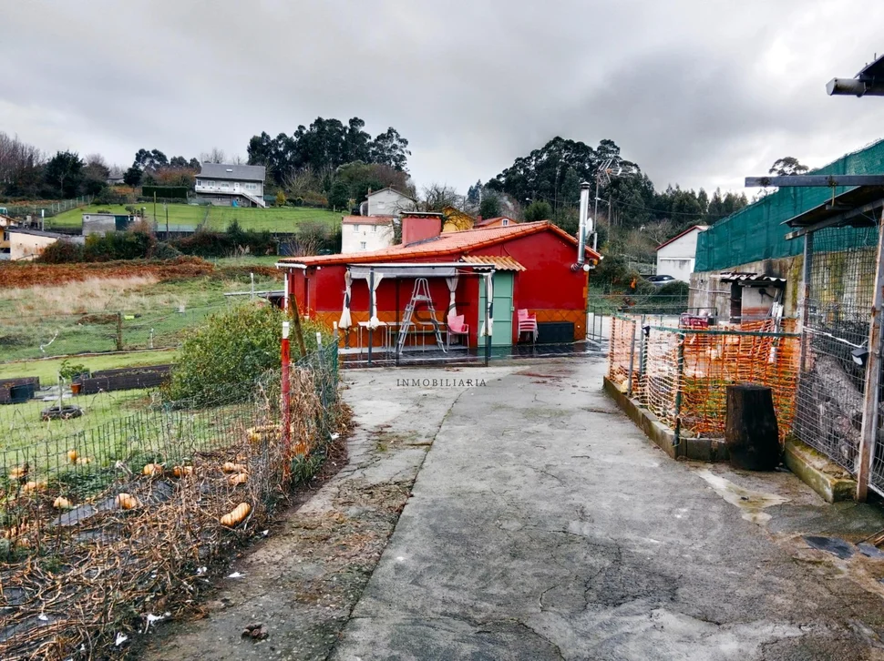 Planta baja con bodega en cabañas