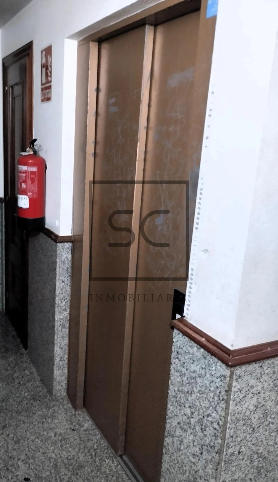 Piso céntrico con ascensor