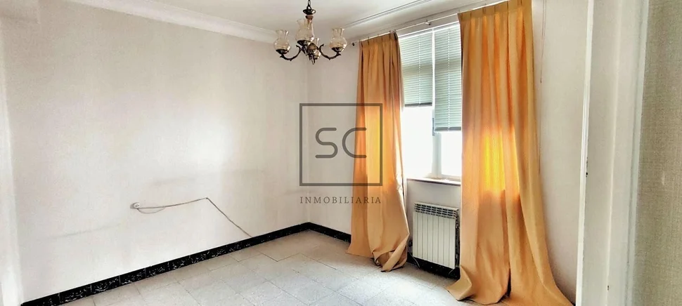 Adosado con parcela en alto do castiñeiro, narón