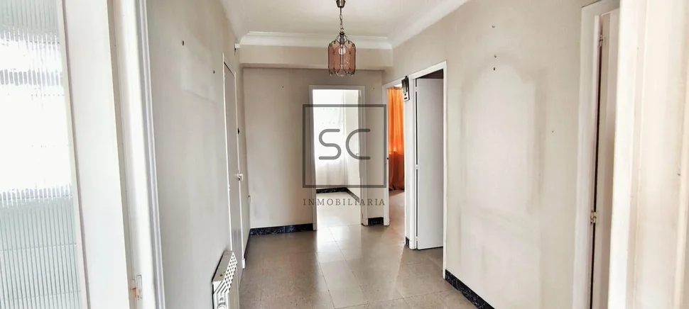 Adosado con parcela en alto do castiñeiro, narón