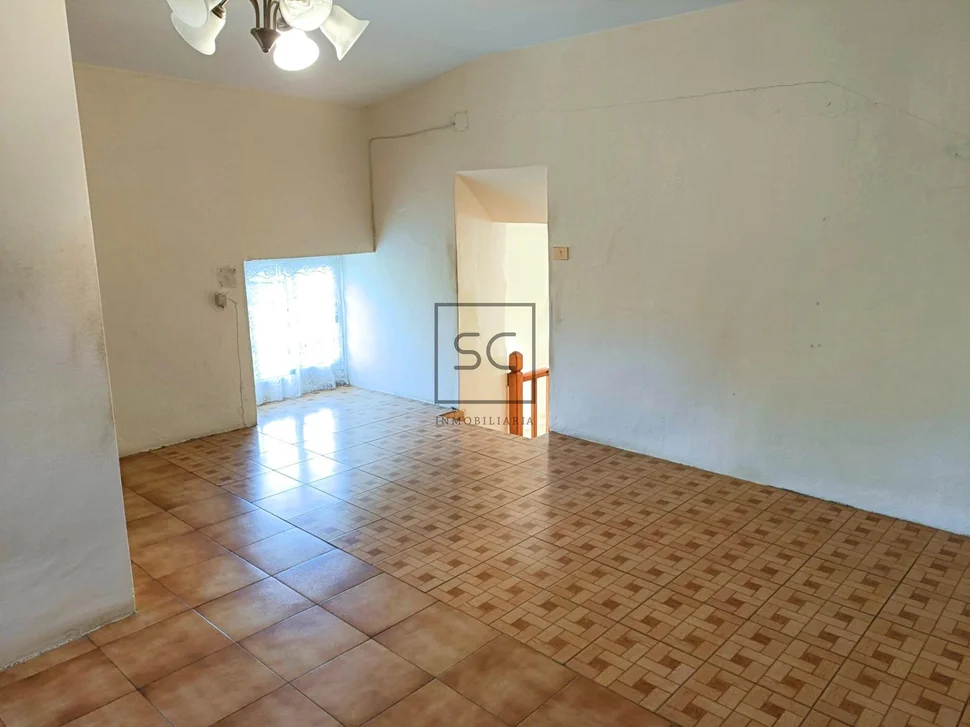 Casa para reforma parcial en vilaboa, valdoviño