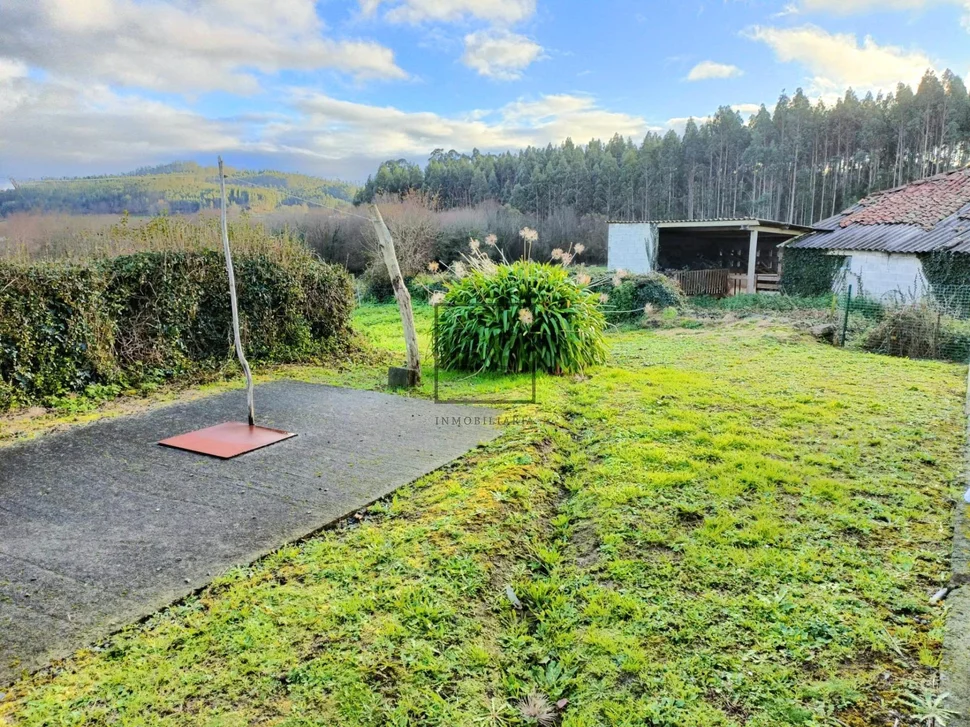 Casa para reforma parcial en vilaboa, valdoviño