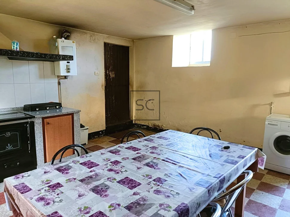 Casa para reforma parcial en vilaboa, valdoviño