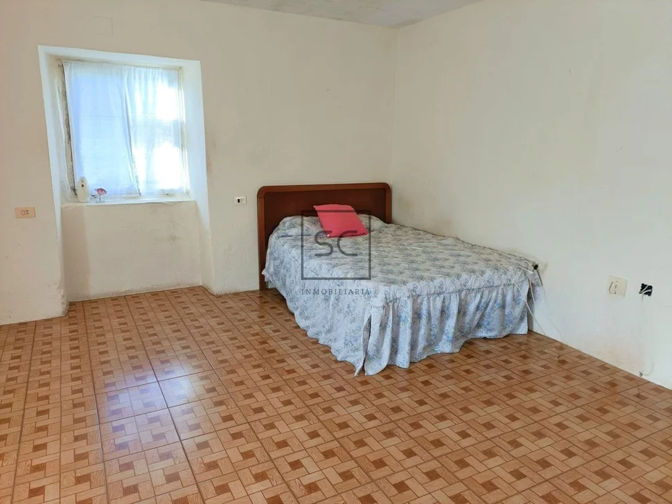 Casa para reforma parcial en vilaboa, valdoviño
