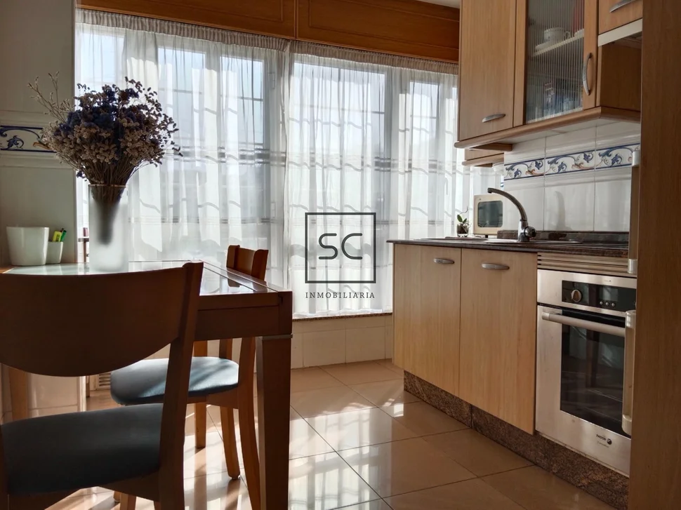 Piso con trastero y ascensor en pontedeume