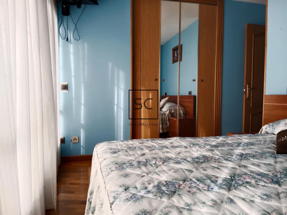 Piso con trastero y ascensor en pontedeume