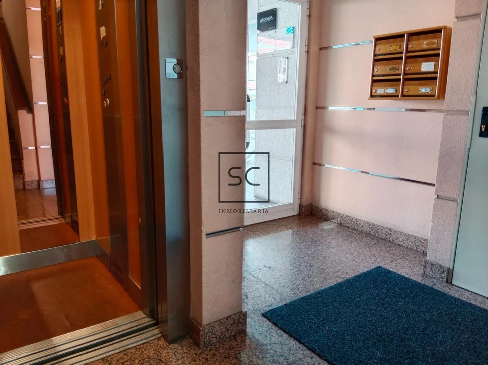 Piso con trastero y ascensor en pontedeume