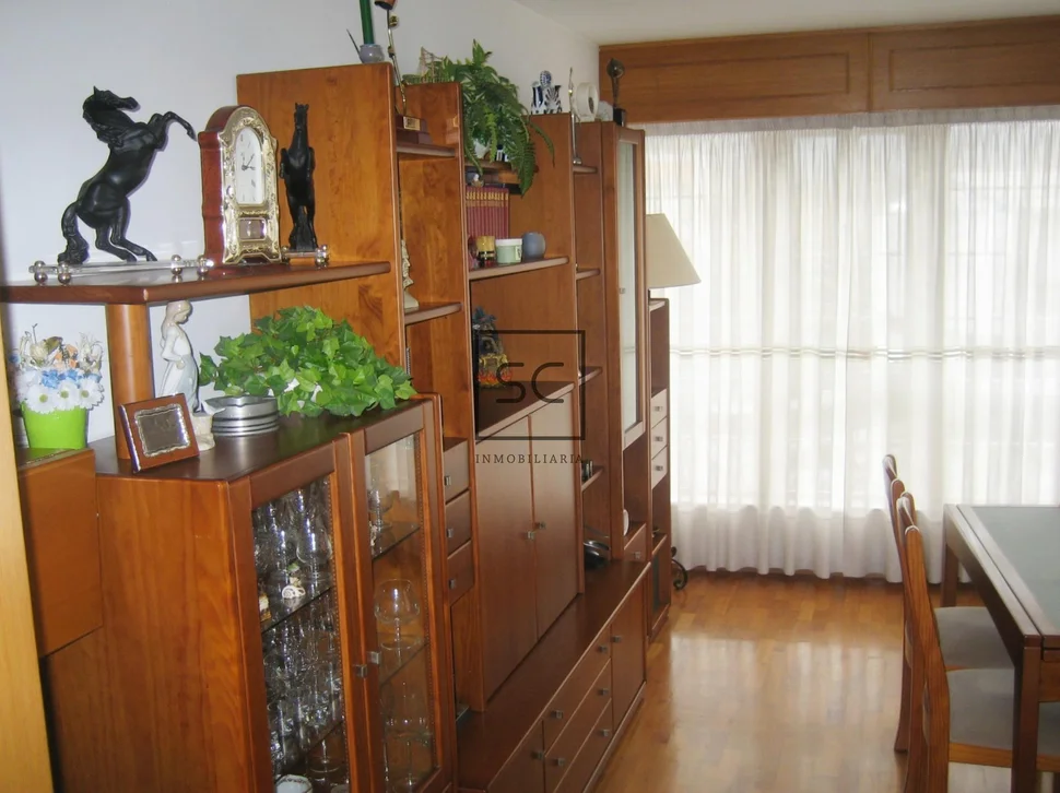 Piso con trastero y ascensor en pontedeume