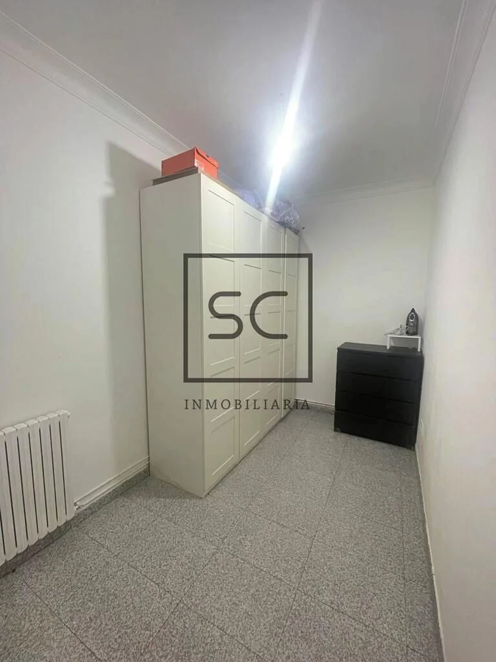 Adosado con tres plantas en catabois, ferrol