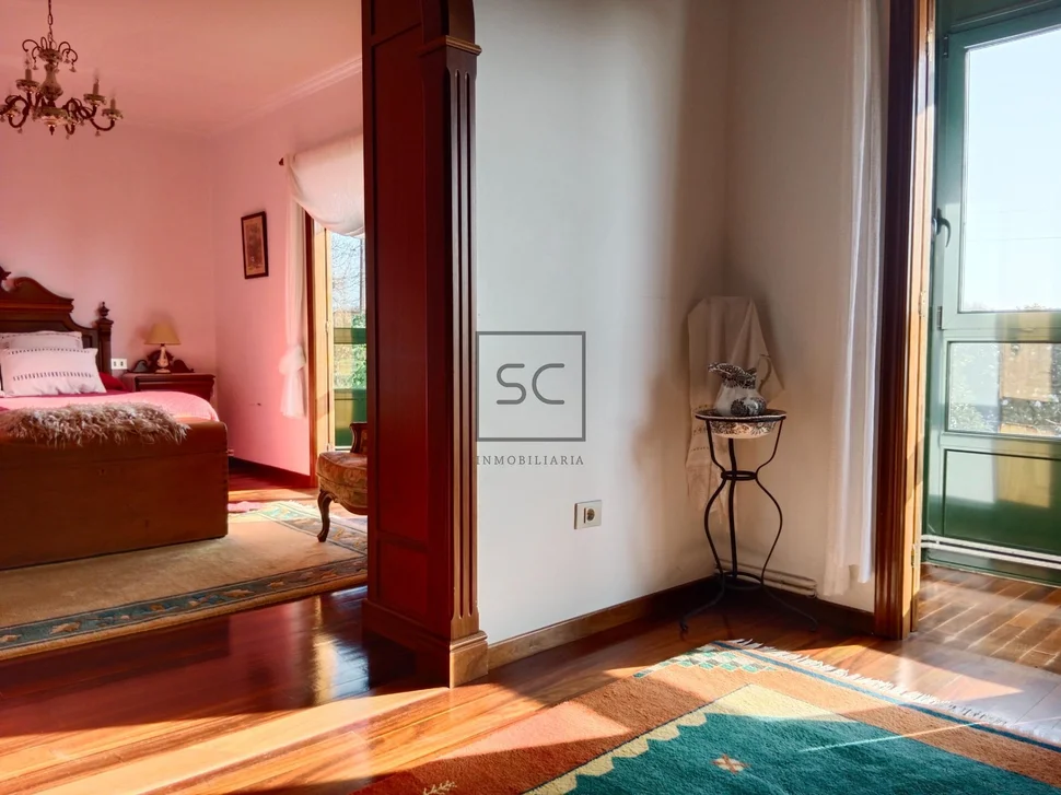 Chalet con finca y bodega en el raso-ares