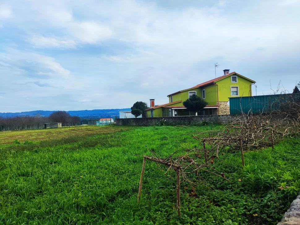 ¡oportunidad para construir una casa en riobó, meirás, valdoviño!