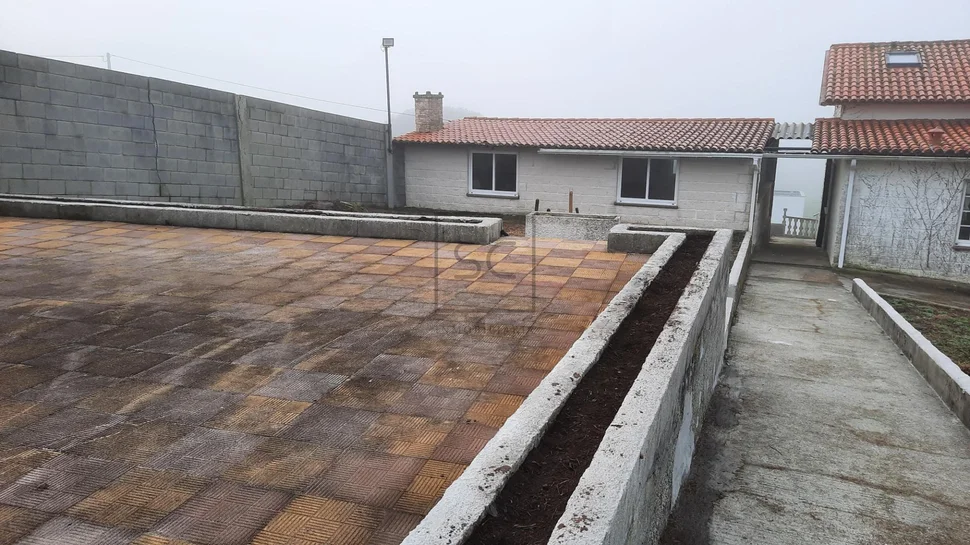 Casa unifamiliar en campelo – meiras con finca