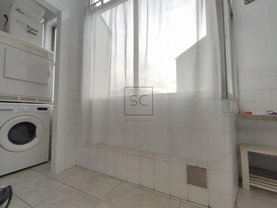 Luminoso piso reformado plaza de españa en ferrol