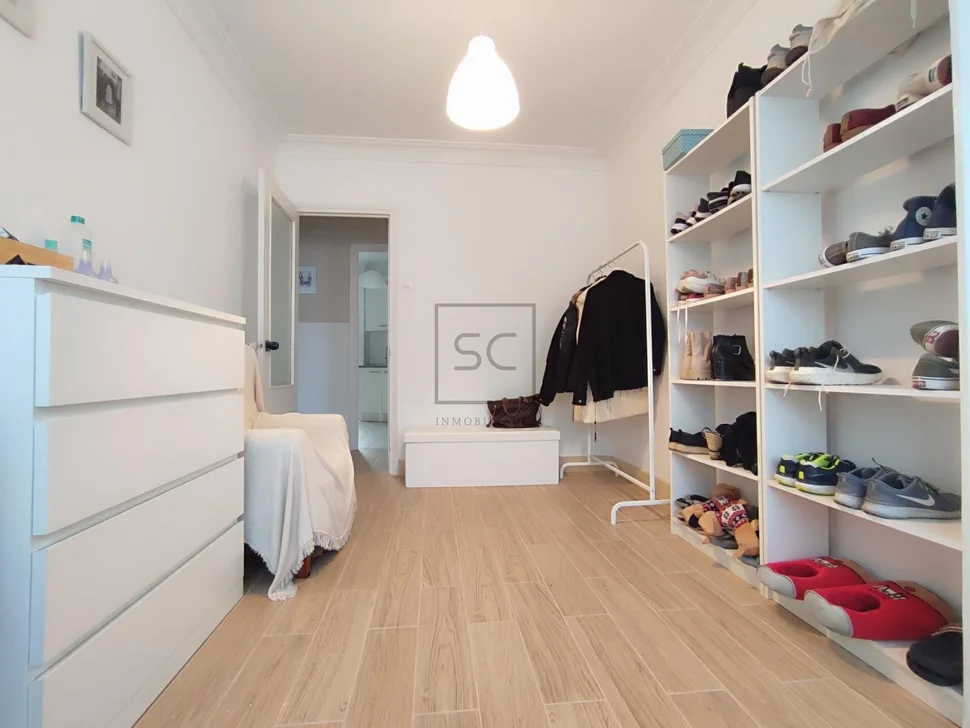 Luminoso piso reformado plaza de españa en ferrol