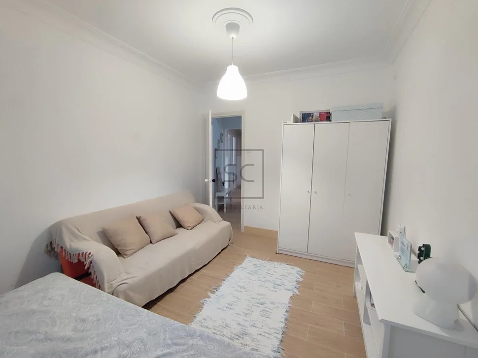 Luminoso piso reformado plaza de españa en ferrol