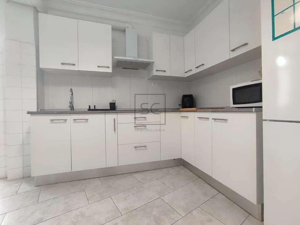 Luminoso piso reformado plaza de españa en ferrol